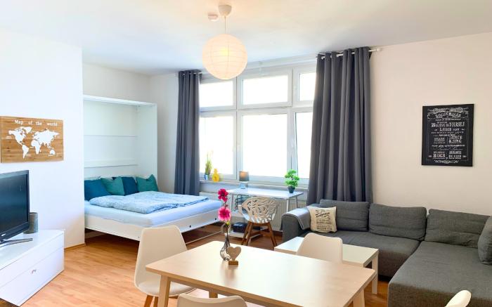 Zentral & Hell | 4 Personen - Altstadt