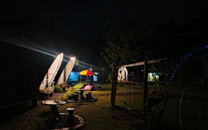 Catur lawa glamping bedugul 