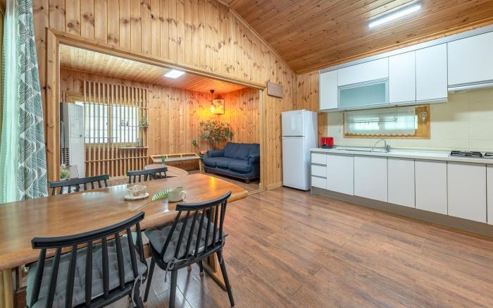 Gapyeong Noksu Valley Pet Group Pension