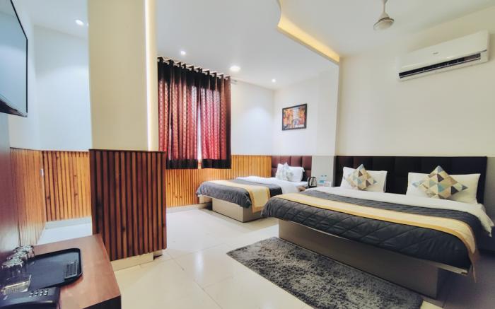 Hotel Shri Saai Deluxe Rooms- Budget Hotel on GT Karnal Road, Easy Check-in, Value of Money