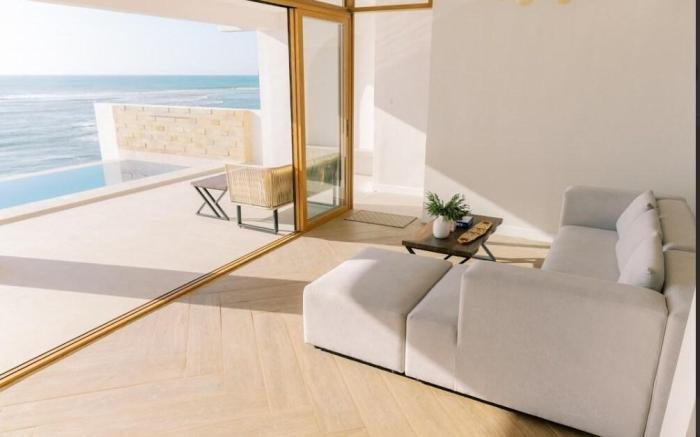 Palms La Union - Master Loft with kitchenette 