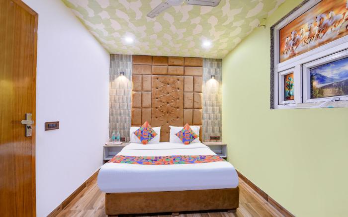 FabHotel Jeet Stays