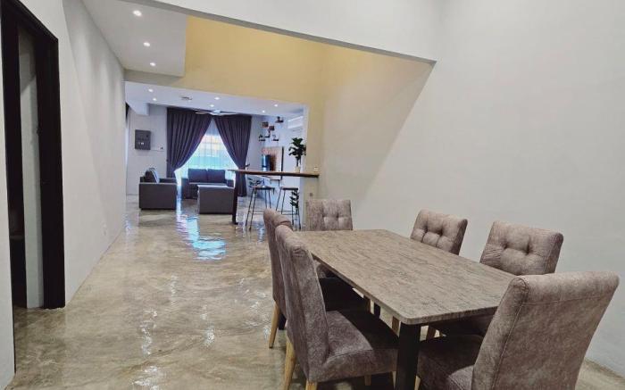 Gold Plus Homestay 5970