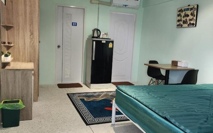 Cozy and Spacious Apartment 812  w/free wi-fi