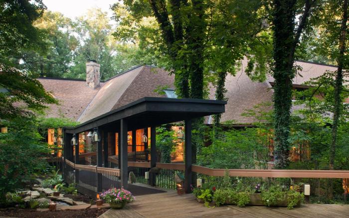 The Inn at Honey Run Millersburg