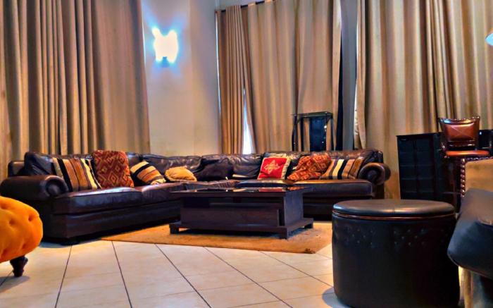 Aqua Villa & Venue 