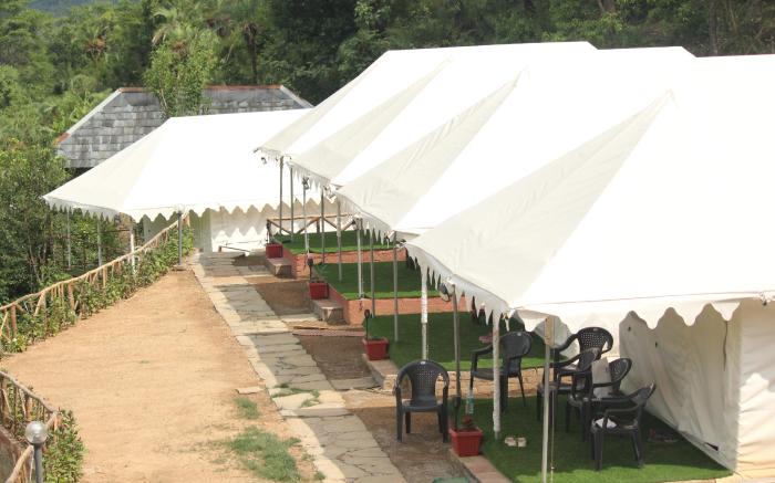 Billing View Camp and Mud Houses