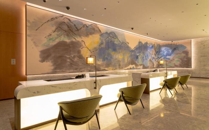 MLILY Hotel