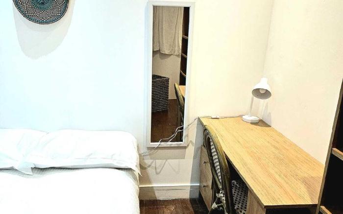 Huge 3 bedroom flat @ Brixton St