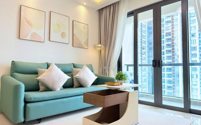 Crest Seaview 1BR unit at R&F Seine Region byAnju