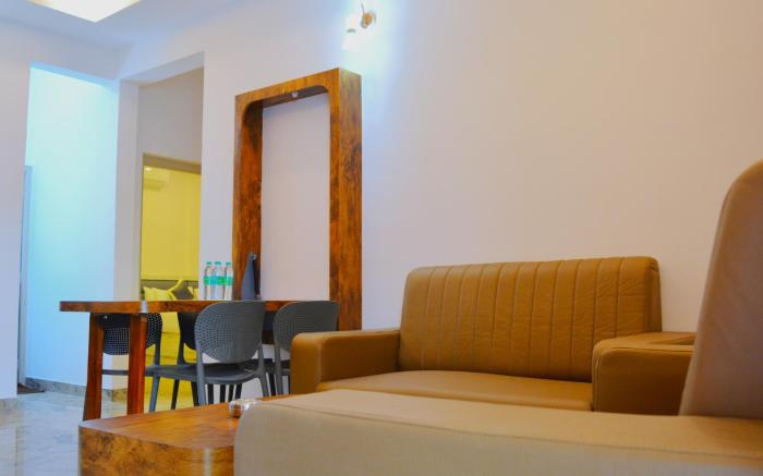 CITY SERVICE APARTMENT 