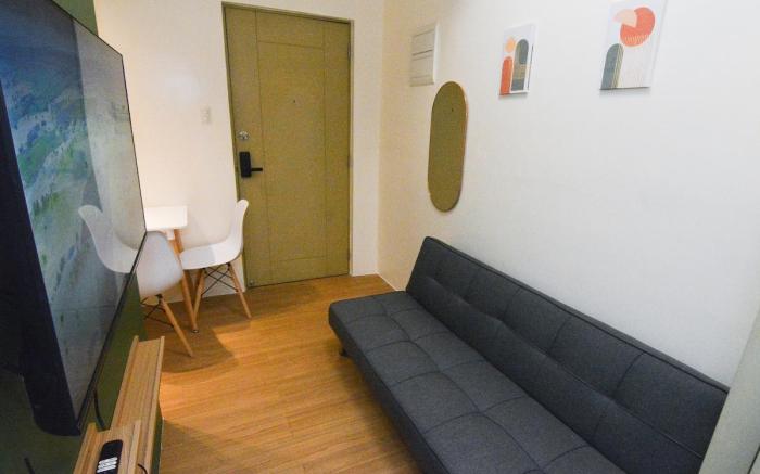 Fantastic 1BR w/ City View in Makati  near Airport