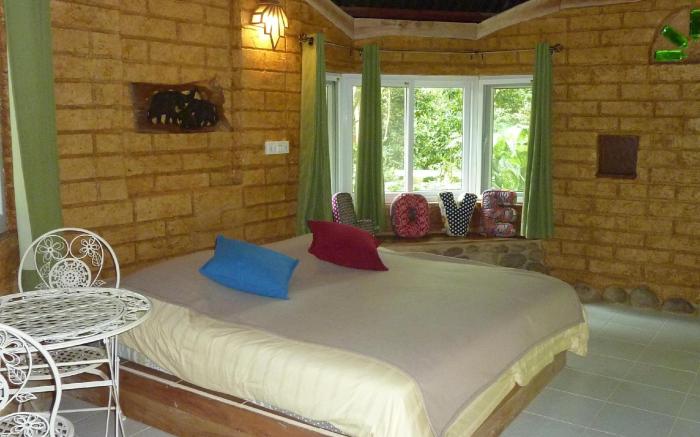 Baandin Chiewlarn Resort