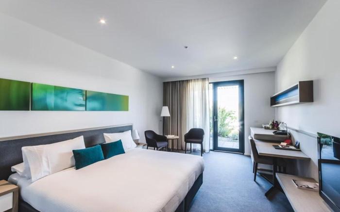 Quarters at Flinders Hotel
