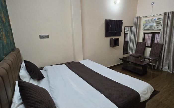 VNS - KASHIKA GUEST - HOUSE - Near Kashi Temple