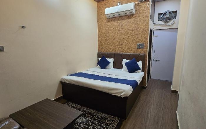 VNS - KASHIKA GUEST - HOUSE - Near Kashi Temple
