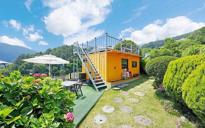 Geoje Sinbi Bada Pension