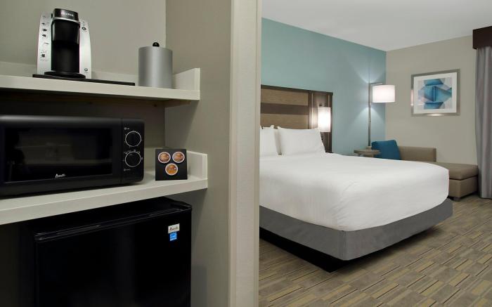 Holiday Inn Express And Suites Lake Charles South Casino Area By IHG