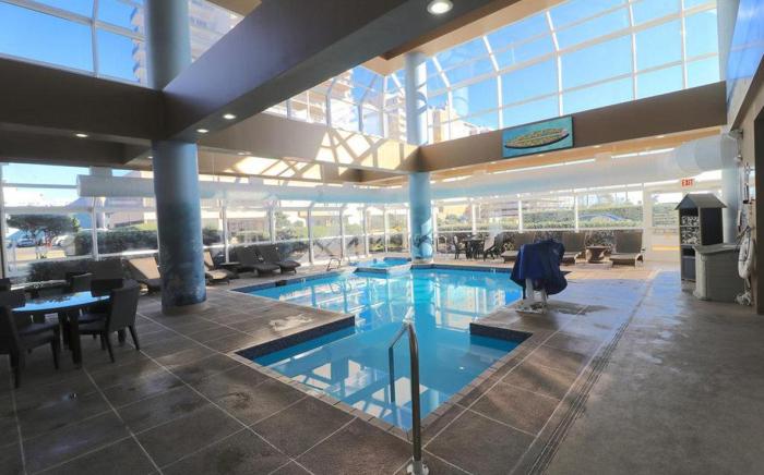 Ocean Key Resort
