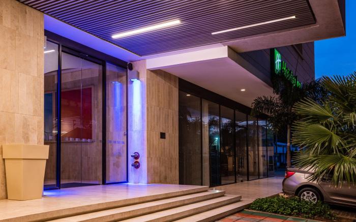 Holiday Inn Express Cartagena Manga By IHG