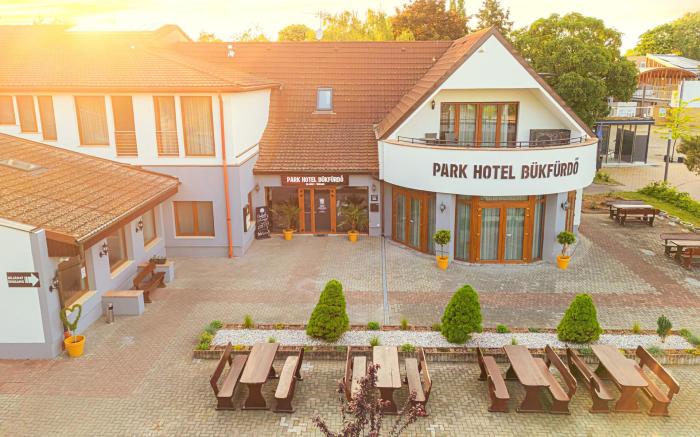 Park Hotel Bukfurdo