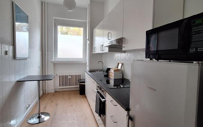 Am Altstadtmarkt | VW Halle | Kitchen | Smart TV