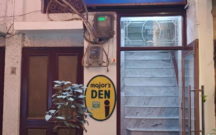 MAJOR'S DEN GUEST HOUSE