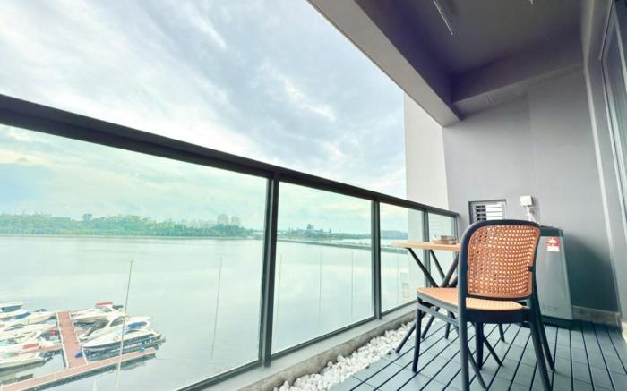 Dreamscape Seaview Studio R&F Seine Region By ANJU