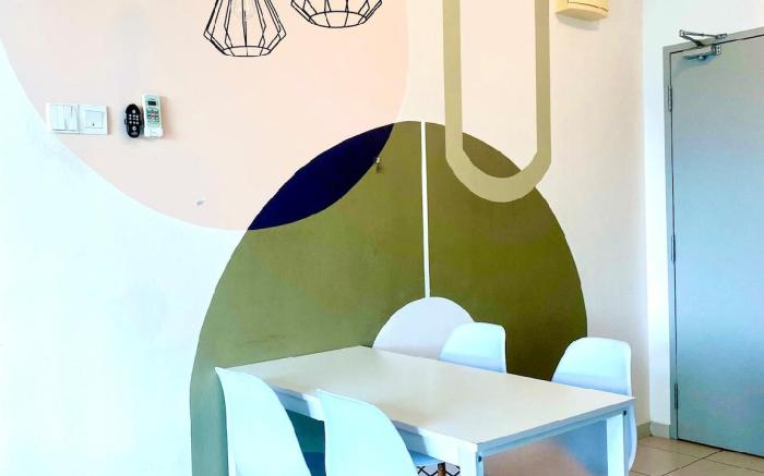 Stylish 3BR Condo | The Zizz