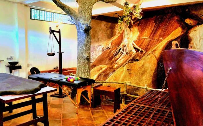 Singheraja Park Hotel