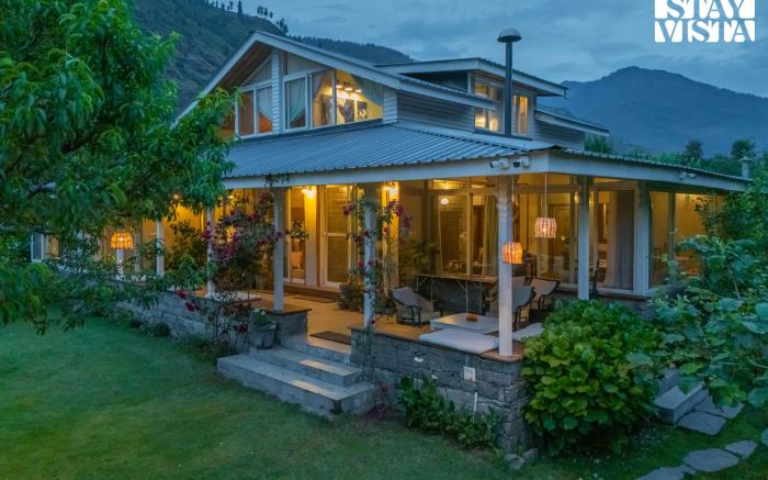 StayVista at Mayflower Aramgarh