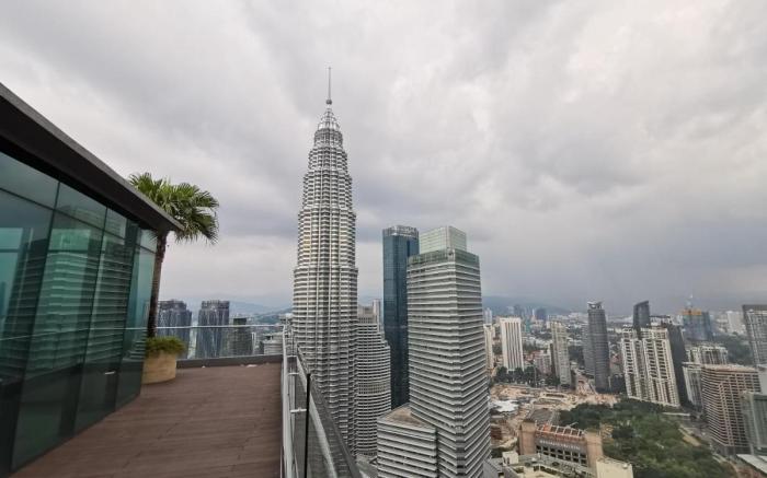 Sky Suites KLCC by Easy Nap