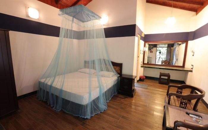 Kumudu Valley Resort