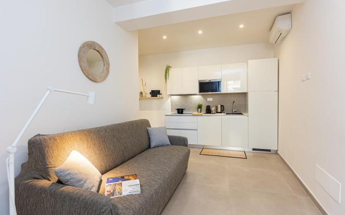 Colosseum Holidays - San Giovanni in Laterano