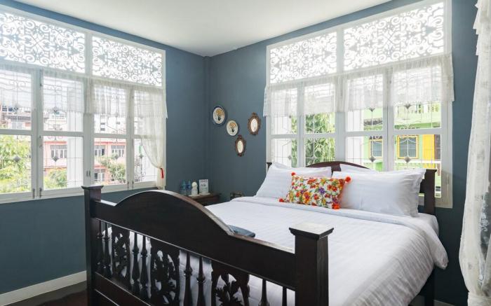 2 Bedrooms Heritage Shophouse Yaowaraj, Bkk3.1+3.2