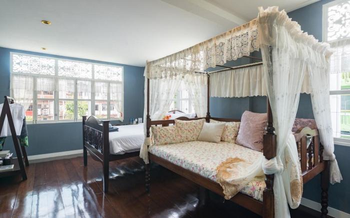2 Bedrooms Heritage Shophouse Yaowaraj, Bkk3.1+3.2