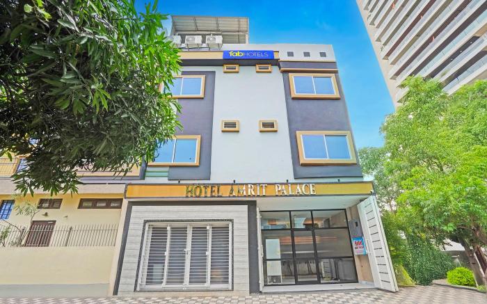FabHotel Amrit Palace