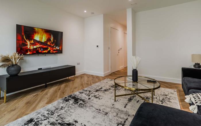 The Hidden Suite - 4BR Townhome Roof Top