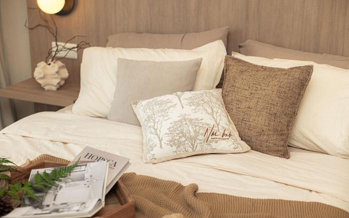 Above The Hush, Zen Drifts in Warmth