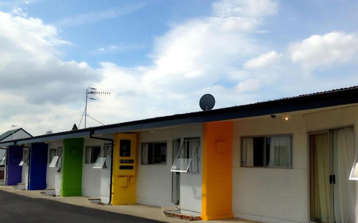 Rainbow Motel