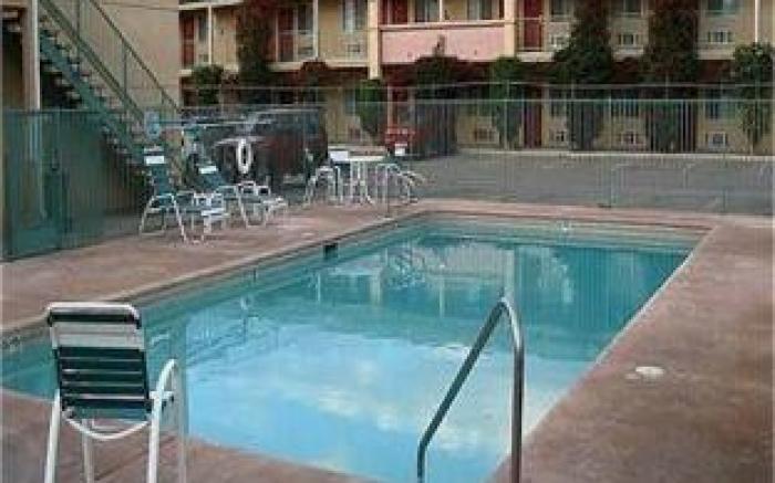 Brawley Inn
