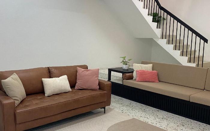 KAKA HOMESTAY TMN BERJAYA 14 PAX