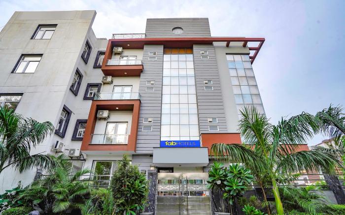 FabHotel 17 Suites