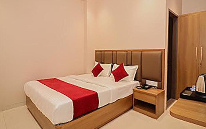 FabHotel Prime Ascent Star