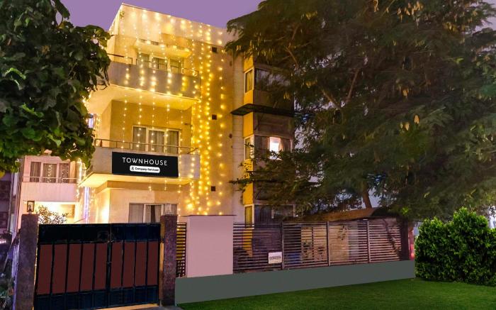 Townhouse DLF Phase 2 Gurgaon