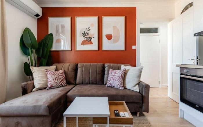 Hyde Park Designer Serviced Apartments with A/C