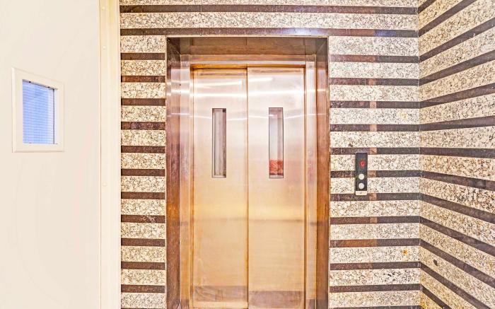 Hotel O Tilak Nagar Near Pacific Mall