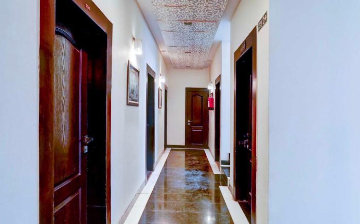 Hotel O Banipark