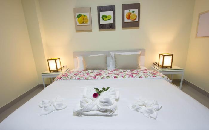 AA Resort Hotel นนทบุรี