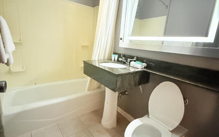 Cabana Hotel Yankee Stadium